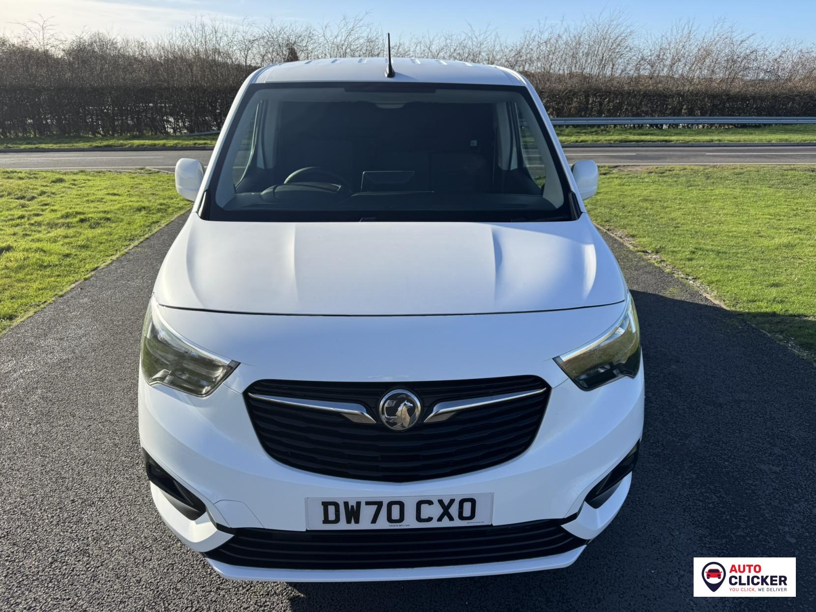 Vauxhall Combo 1.5 Turbo D 2300 Sportive Panel Van 4dr Diesel Manual L1 H1 Euro 6 (100 ps)
