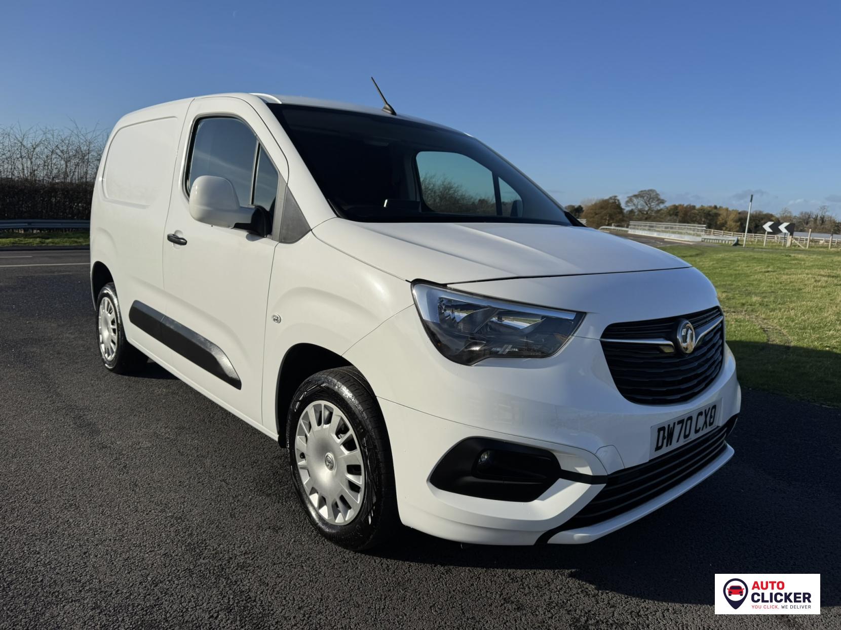 Vauxhall Combo 1.5 Turbo D 2300 Sportive Panel Van 4dr Diesel Manual L1 H1 Euro 6 (100 ps)