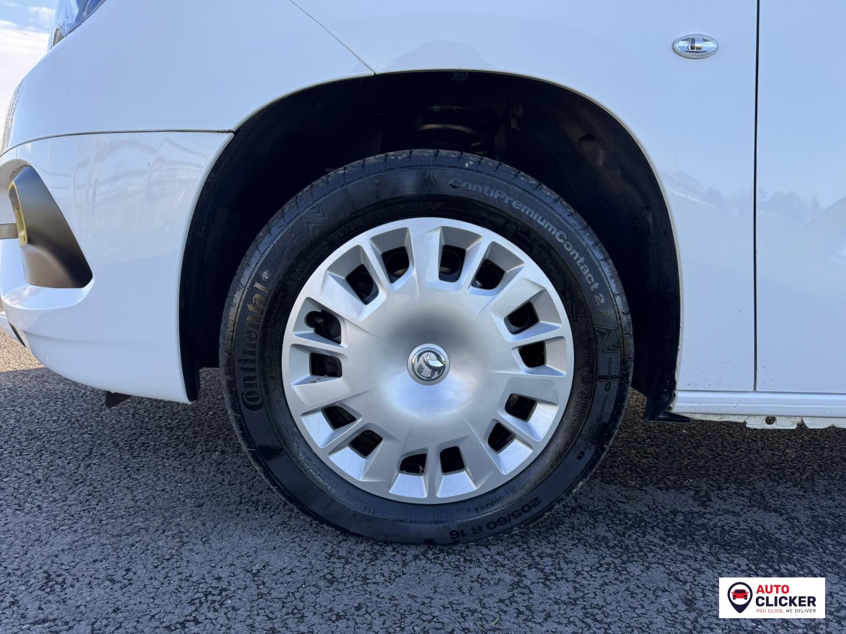 Vauxhall Combo 1.5 Turbo D 2300 Sportive Panel Van 4dr Diesel Manual L1 H1 Euro 6 (100 ps)