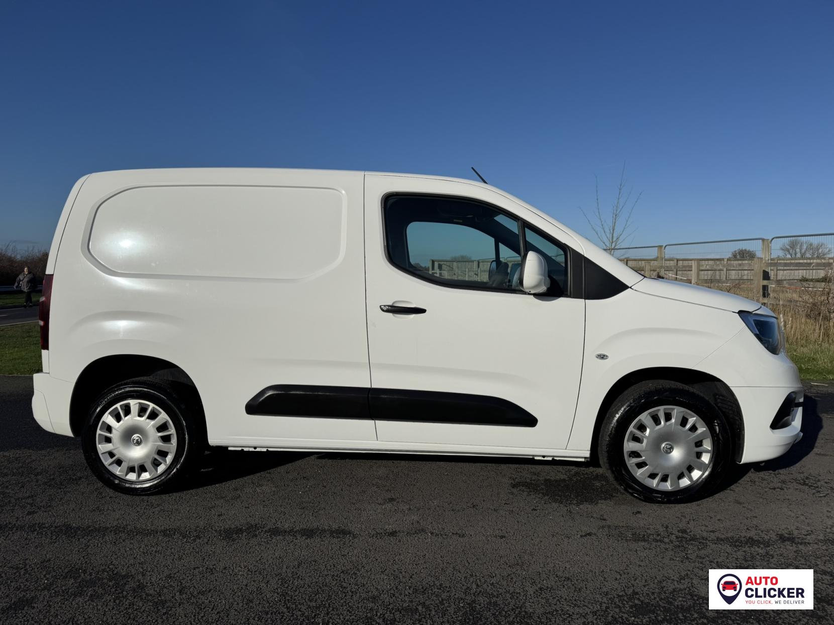 Vauxhall Combo 1.5 Turbo D 2300 Sportive Panel Van 4dr Diesel Manual L1 H1 Euro 6 (100 ps)