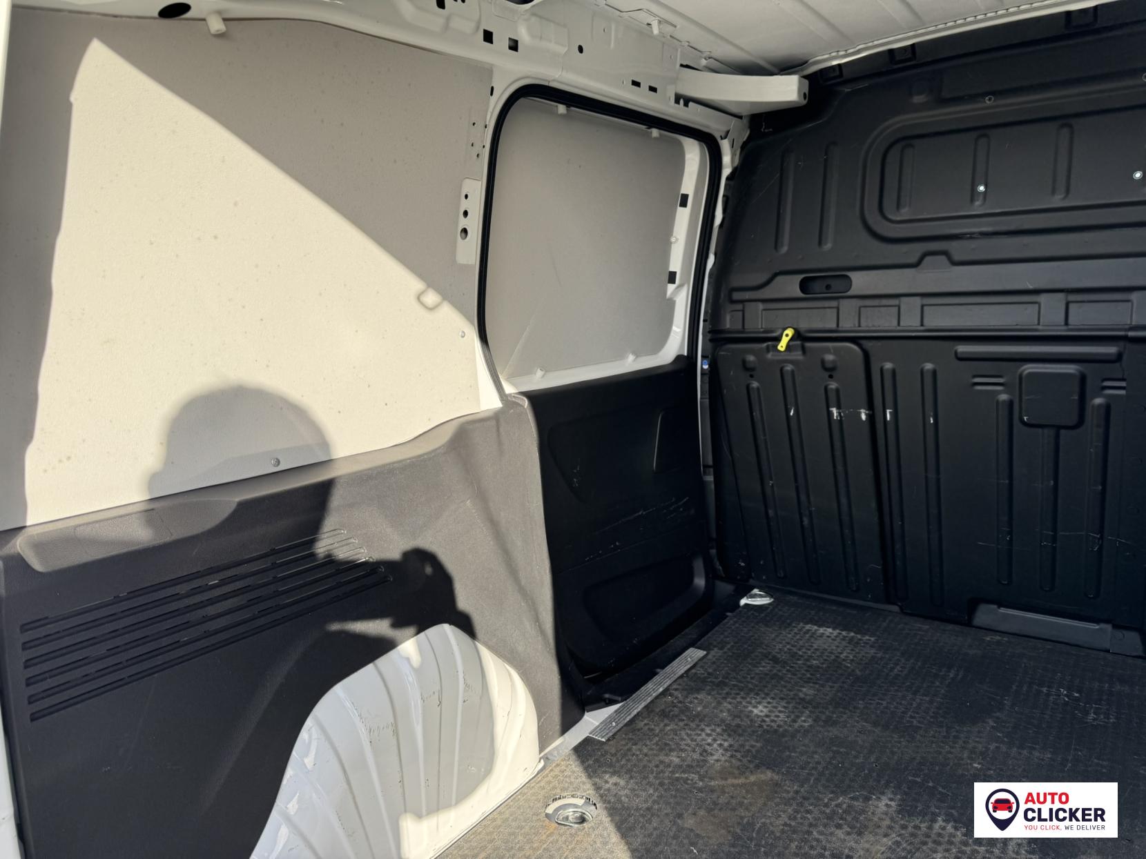 Vauxhall Combo 1.5 Turbo D 2300 Sportive Panel Van 4dr Diesel Manual L1 H1 Euro 6 (100 ps)