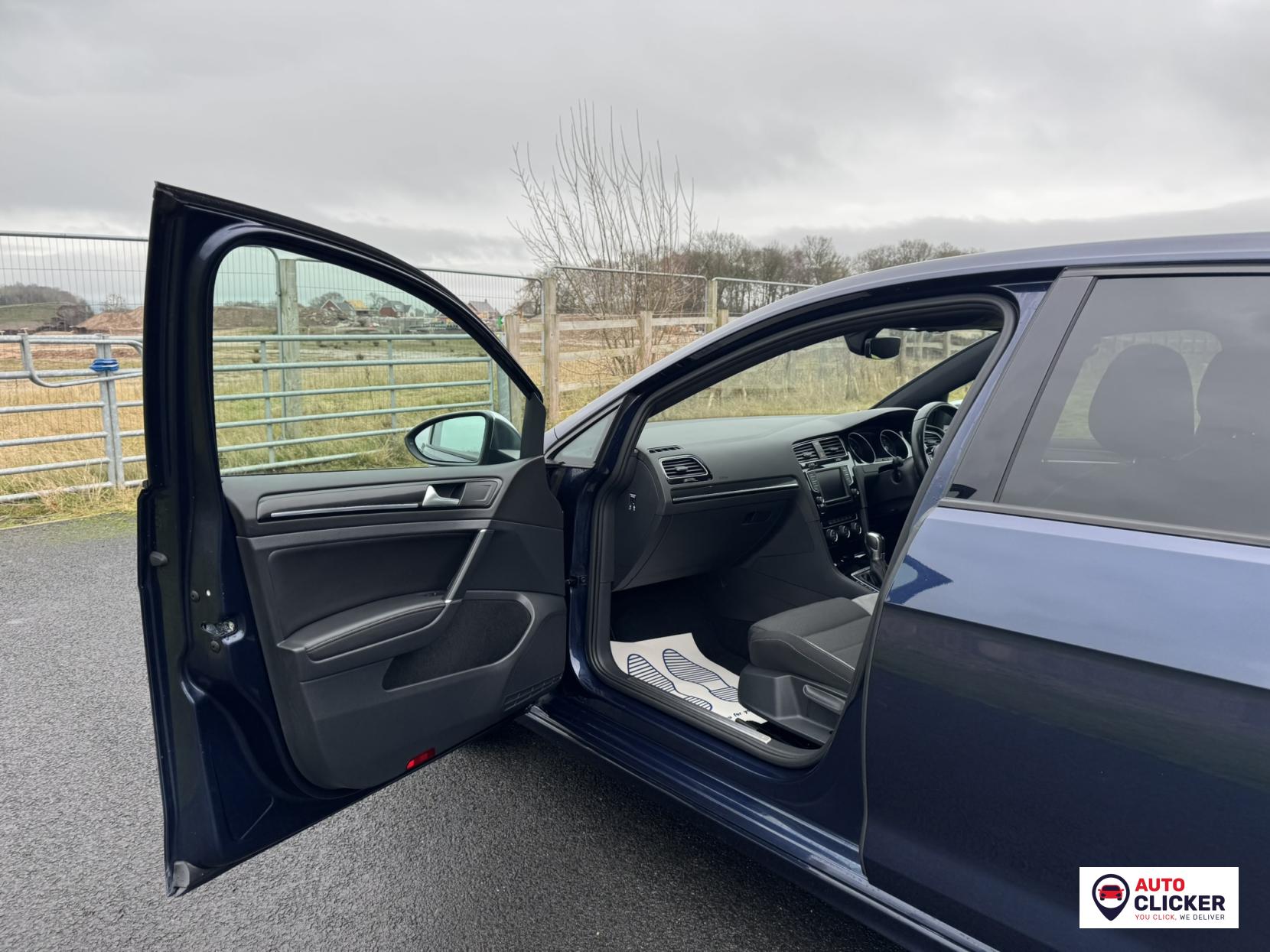 Volkswagen Golf 2.0 TSI BlueMotion Tech R Hatchback 5dr Petrol DSG 4Motion Euro 6 (s/s) (310 ps)