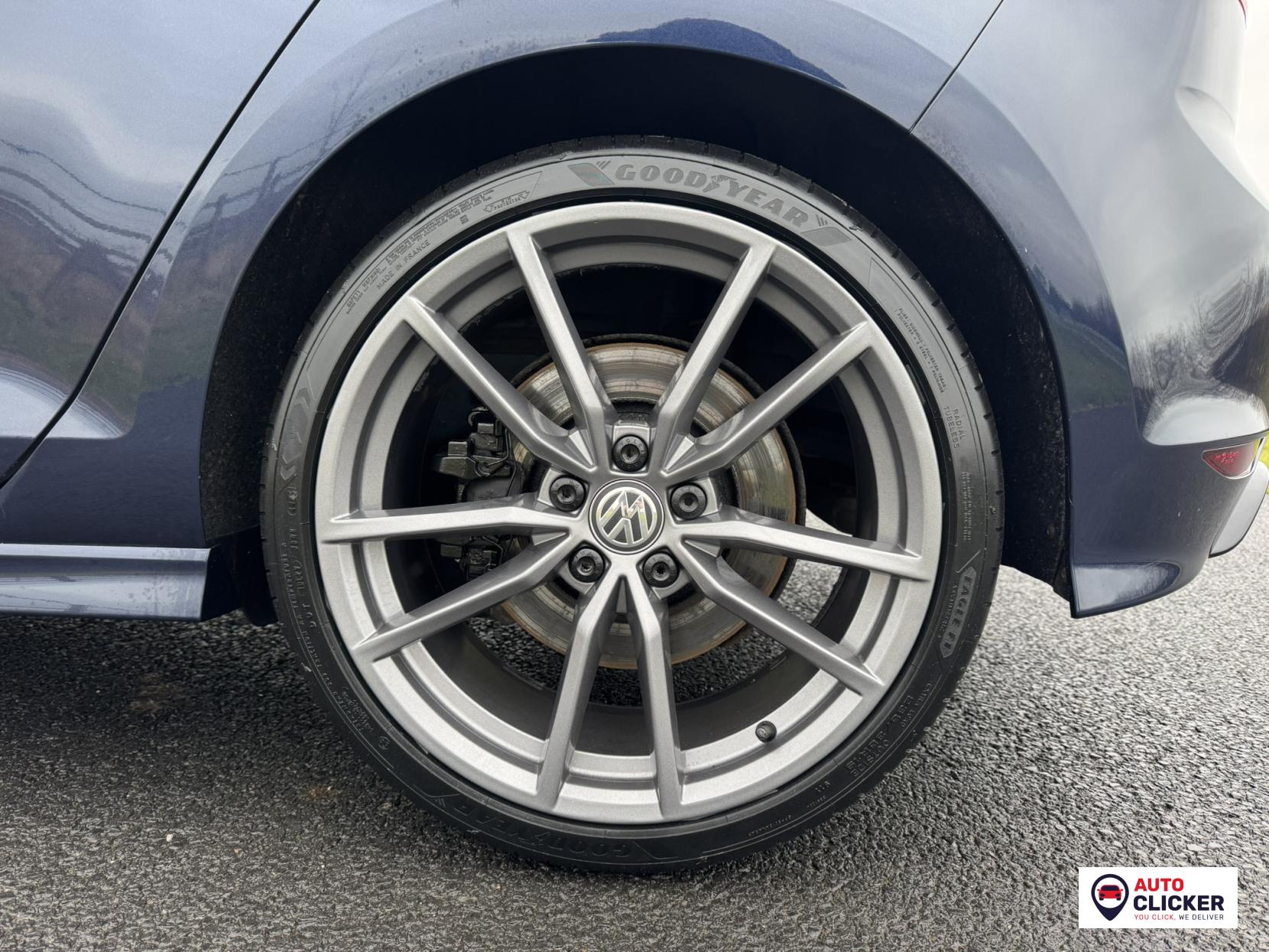 Volkswagen Golf 2.0 TSI BlueMotion Tech R Hatchback 5dr Petrol DSG 4Motion Euro 6 (s/s) (310 ps)