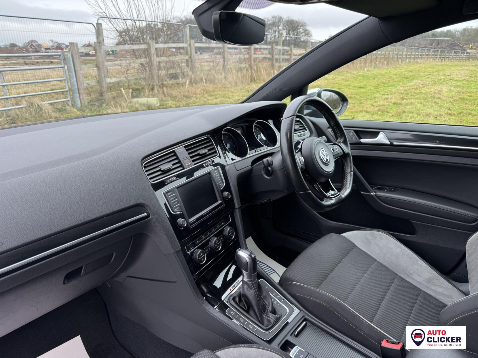 Volkswagen Golf 2.0 TSI BlueMotion Tech R Hatchback 5dr Petrol DSG 4Motion Euro 6 (s/s) (310 ps)