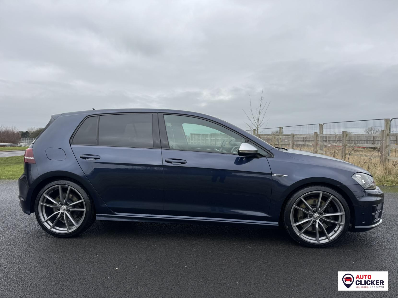 Volkswagen Golf 2.0 TSI BlueMotion Tech R Hatchback 5dr Petrol DSG 4Motion Euro 6 (s/s) (310 ps)