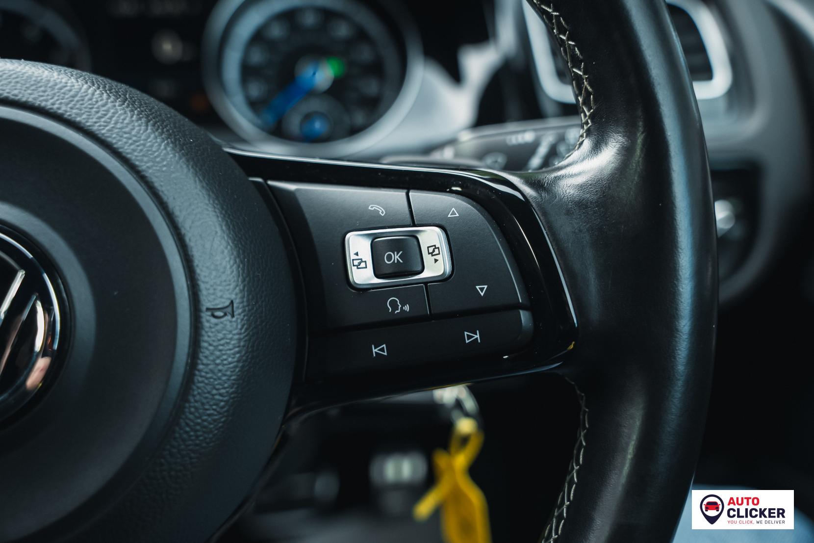 Volkswagen Golf 2.0 TSI BlueMotion Tech R Hatchback 5dr Petrol DSG 4Motion Euro 6 (s/s) (310 ps)