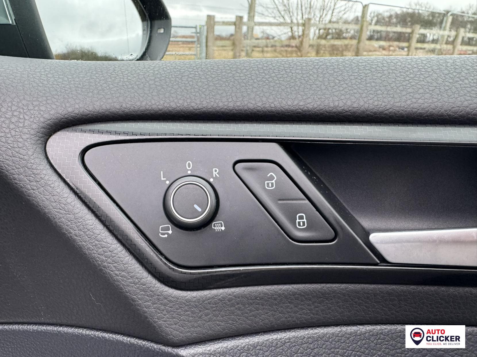 Volkswagen Golf 2.0 TSI BlueMotion Tech R Hatchback 5dr Petrol DSG 4Motion Euro 6 (s/s) (310 ps)