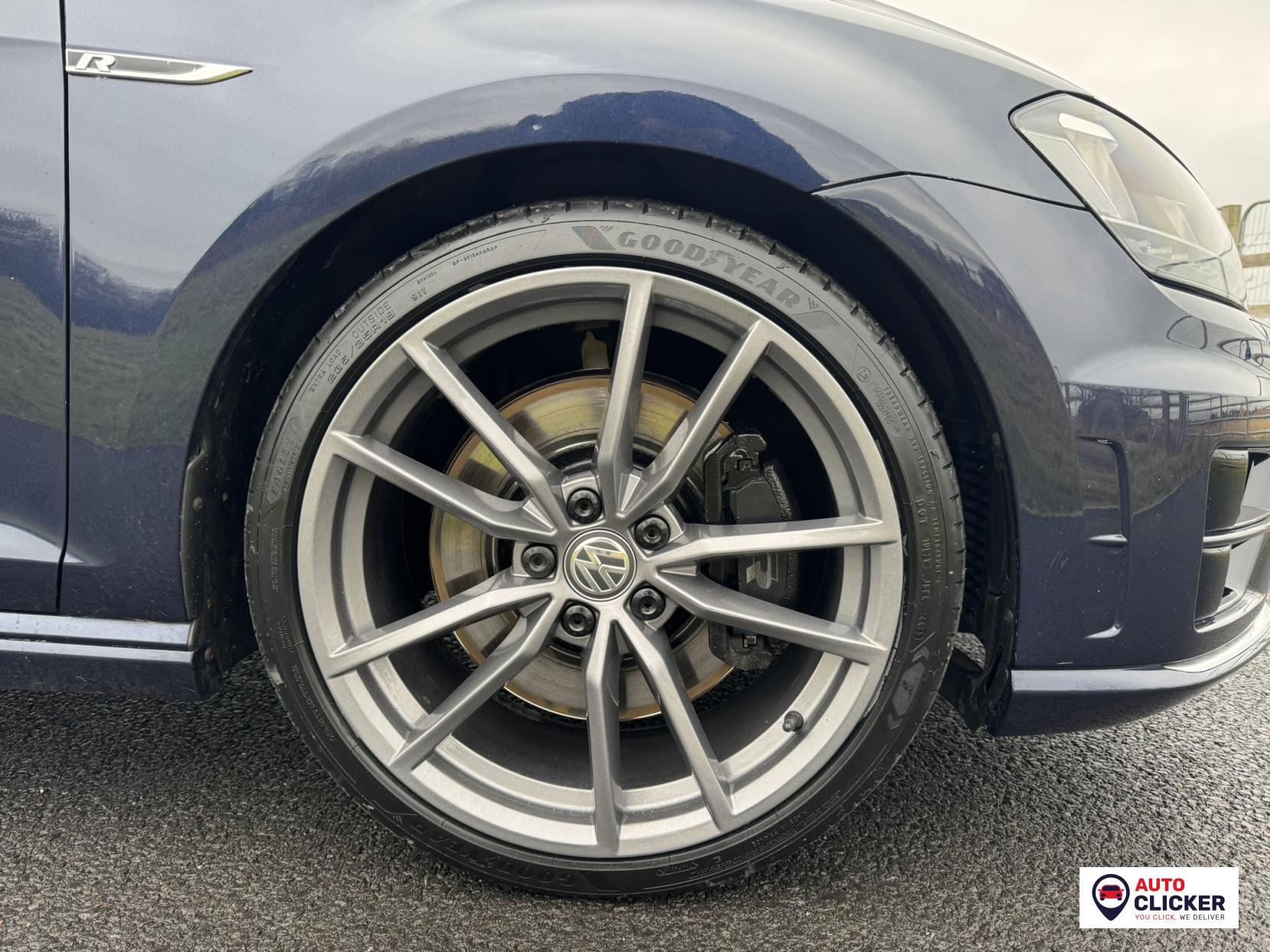 Volkswagen Golf 2.0 TSI BlueMotion Tech R Hatchback 5dr Petrol DSG 4Motion Euro 6 (s/s) (310 ps)