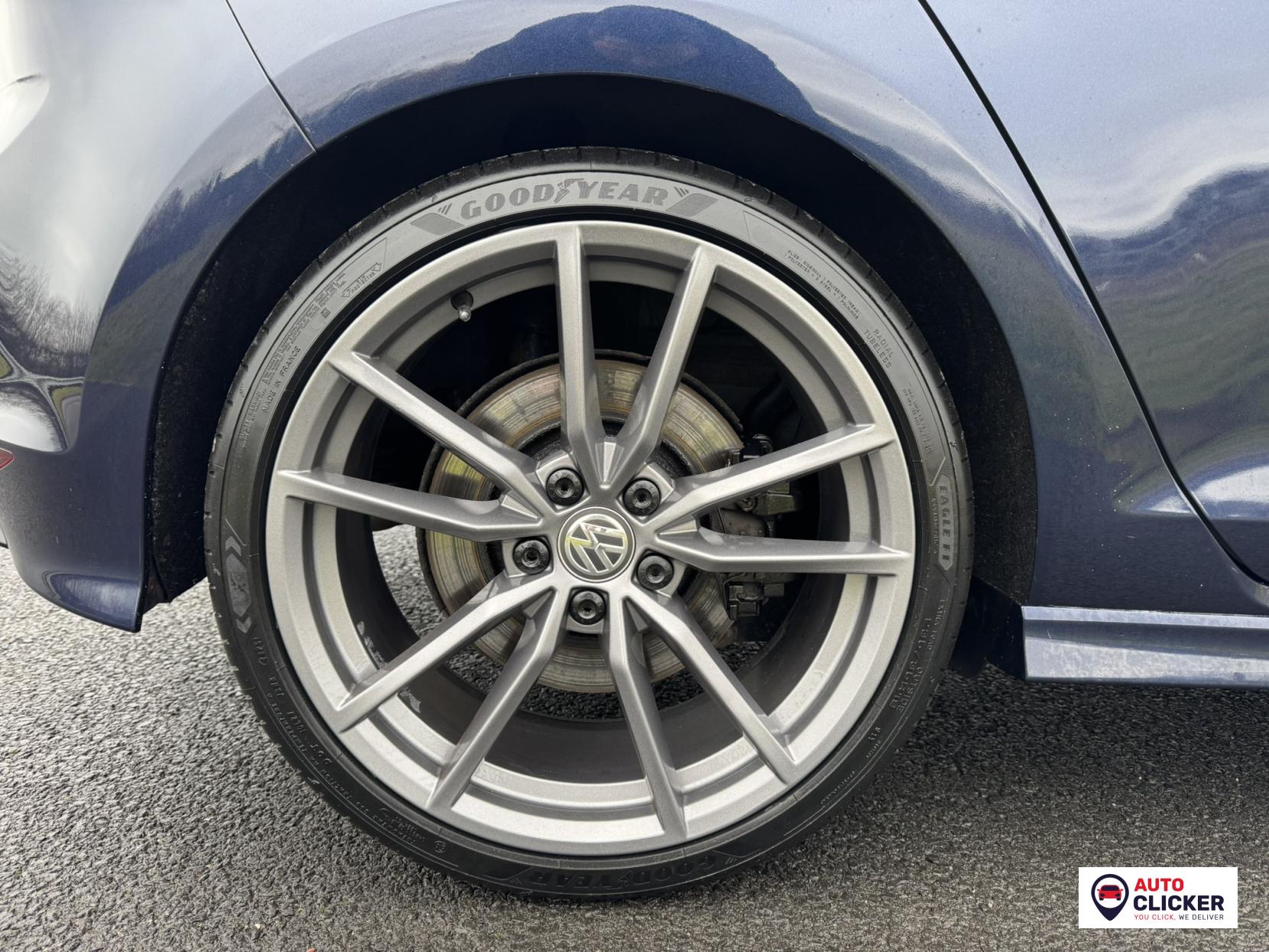 Volkswagen Golf 2.0 TSI BlueMotion Tech R Hatchback 5dr Petrol DSG 4Motion Euro 6 (s/s) (310 ps)