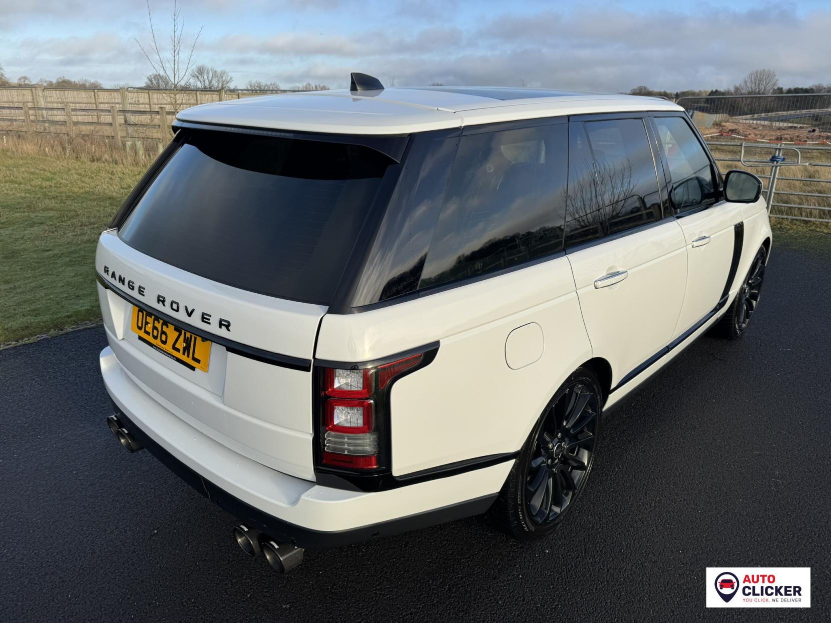 Land Rover Range Rover 4.4 SD V8 Vogue SE SUV 5dr Diesel Auto 4WD Euro 6 (s/s) (339 ps)