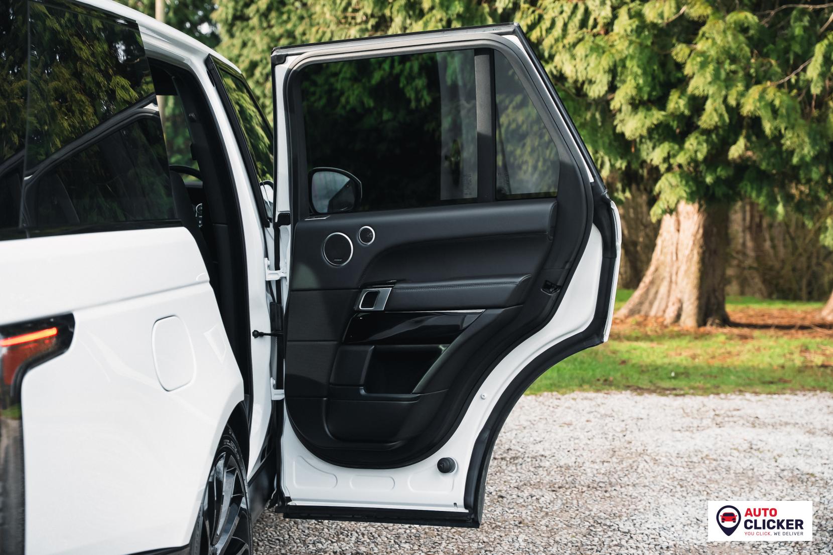 Land Rover Range Rover 4.4 SD V8 Vogue SE SUV 5dr Diesel Auto 4WD Euro 6 (s/s) (339 ps)