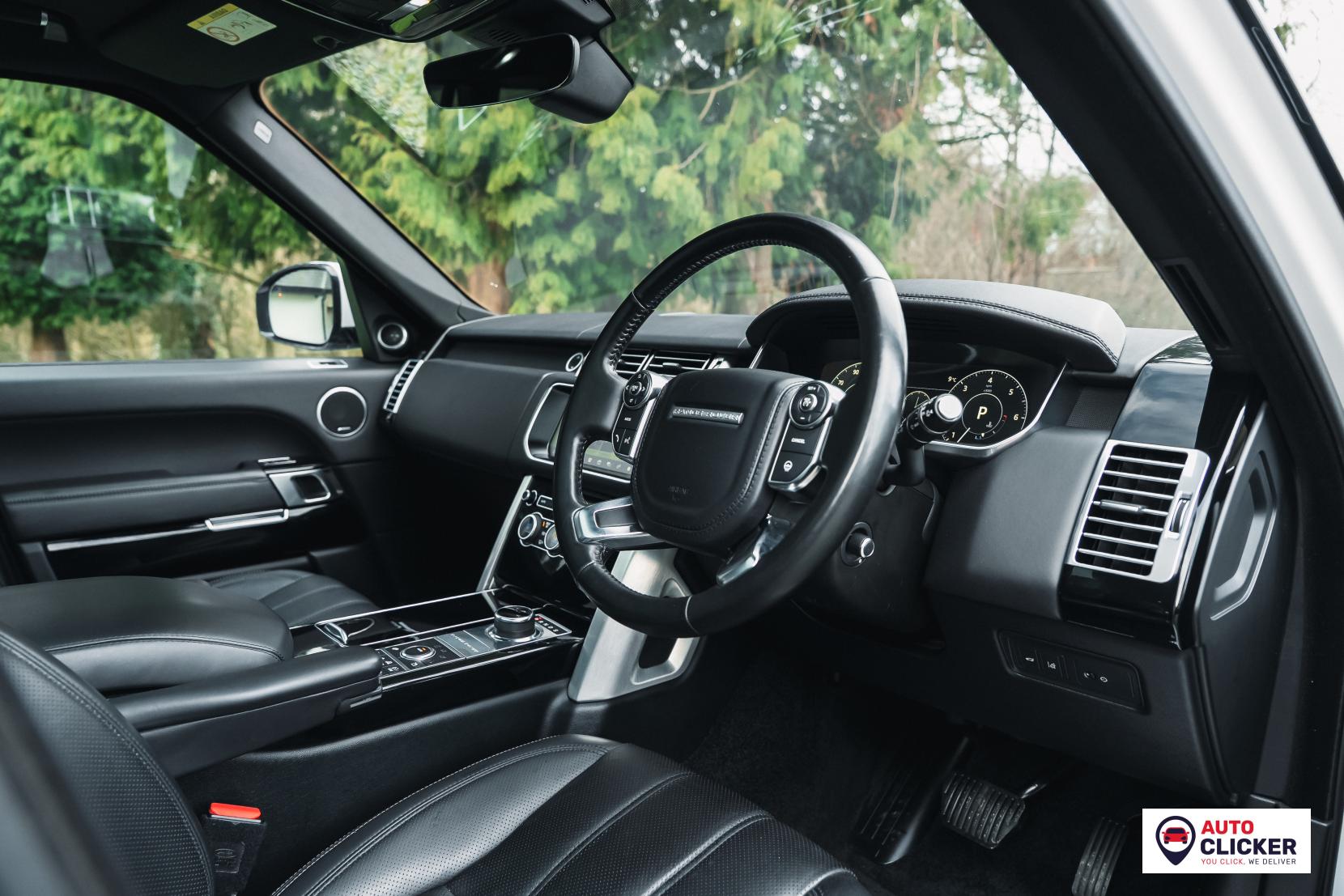 Land Rover Range Rover 4.4 SD V8 Vogue SE SUV 5dr Diesel Auto 4WD Euro 6 (s/s) (339 ps)