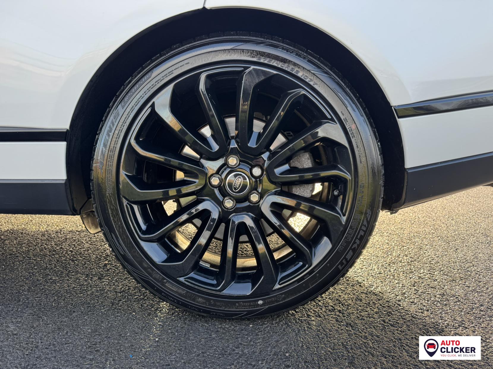 Land Rover Range Rover 4.4 SD V8 Vogue SE SUV 5dr Diesel Auto 4WD Euro 6 (s/s) (339 ps)