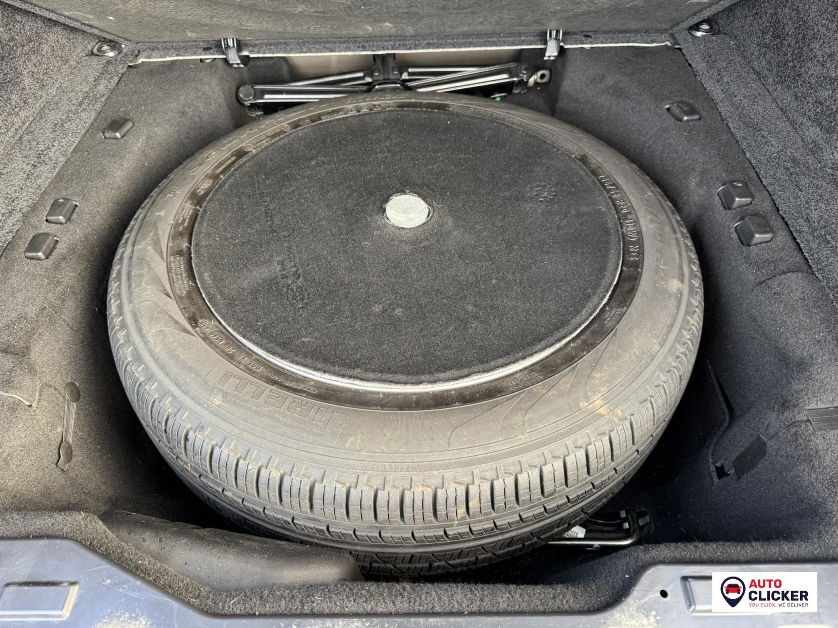 Land Rover Range Rover 4.4 SD V8 Vogue SE SUV 5dr Diesel Auto 4WD Euro 6 (s/s) (339 ps)