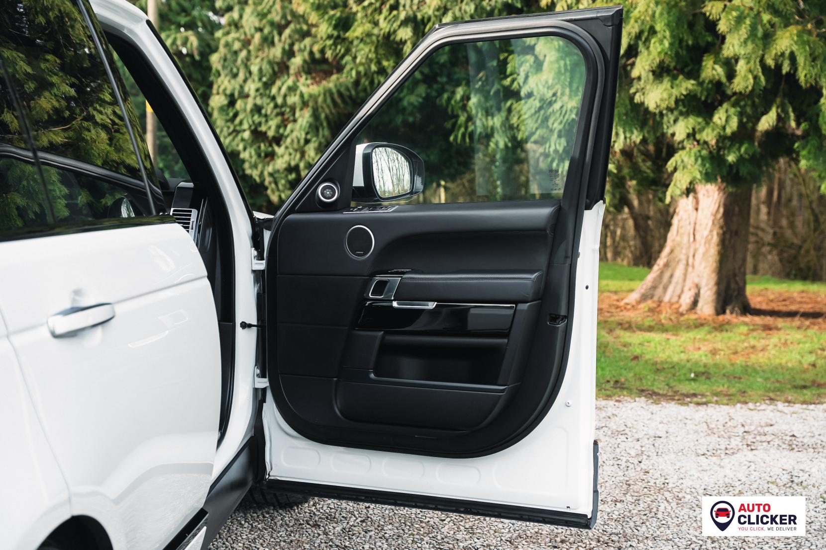 Land Rover Range Rover 4.4 SD V8 Vogue SE SUV 5dr Diesel Auto 4WD Euro 6 (s/s) (339 ps)