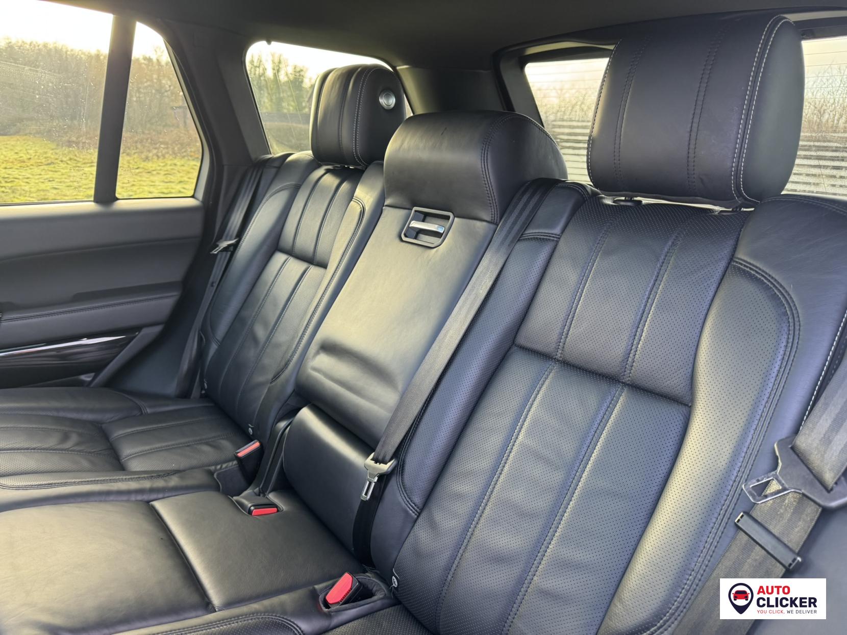 Land Rover Range Rover 4.4 SD V8 Vogue SE SUV 5dr Diesel Auto 4WD Euro 6 (s/s) (339 ps)