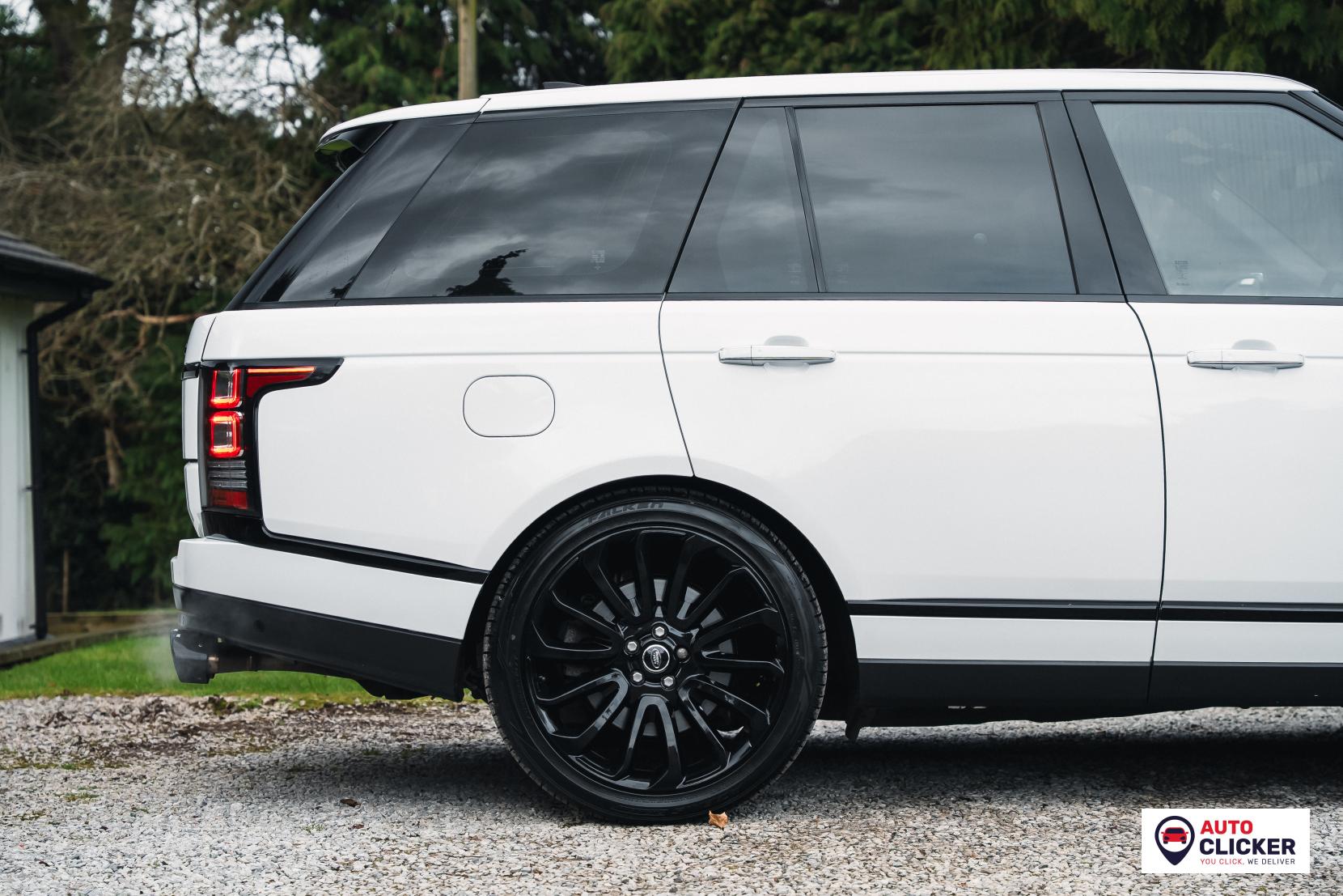 Land Rover Range Rover 4.4 SD V8 Vogue SE SUV 5dr Diesel Auto 4WD Euro 6 (s/s) (339 ps)