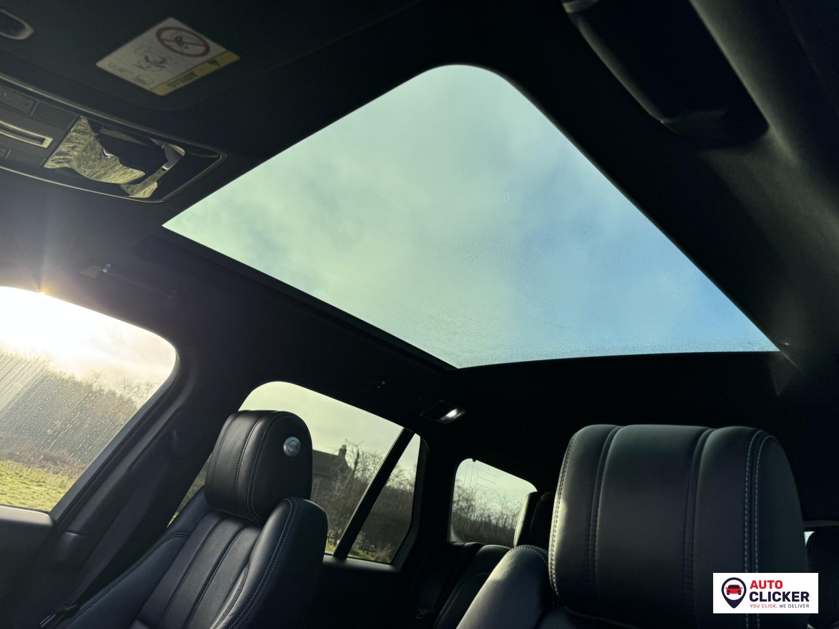 Land Rover Range Rover 4.4 SD V8 Vogue SE SUV 5dr Diesel Auto 4WD Euro 6 (s/s) (339 ps)