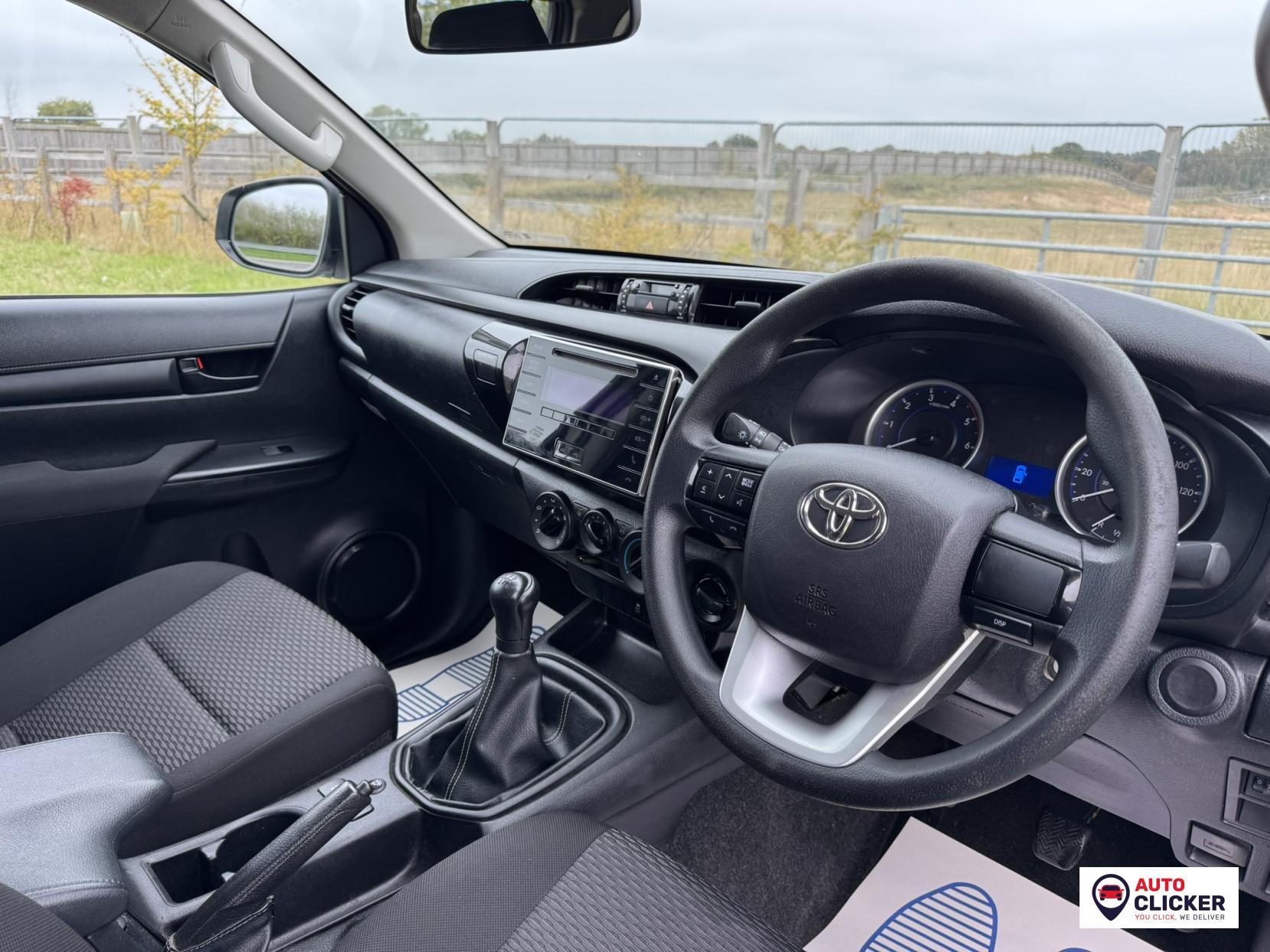 Toyota Hilux 2.4 D-4D Active Pickup Extended Cab 4dr Diesel Manual 4WD Euro 6 (3.5t) (150 ps)