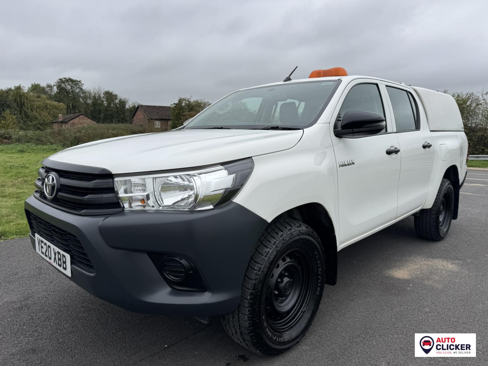 Toyota Hilux 2.4 D-4D Active Pickup Extended Cab 4dr Diesel Manual 4WD Euro 6 (3.5t) (150 ps)