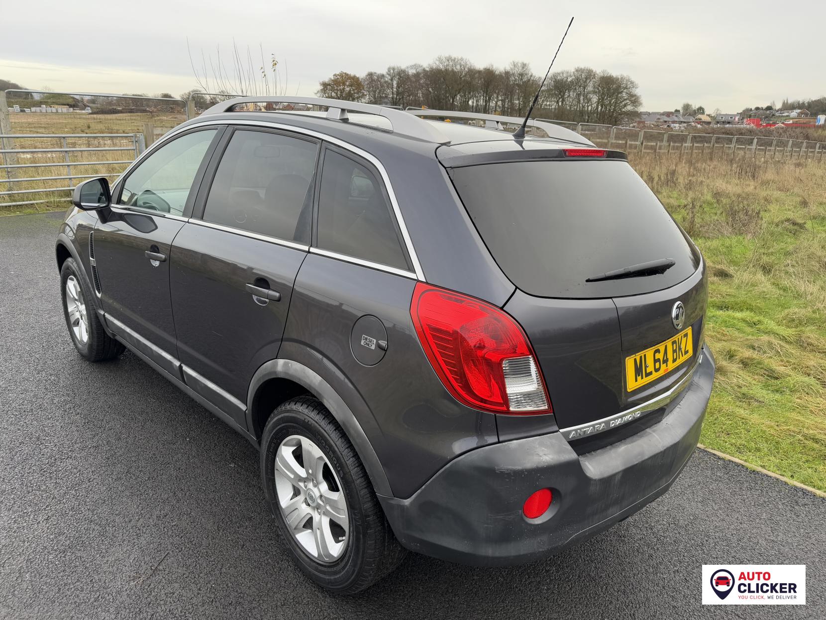 Vauxhall Antara 2.2 CDTi Diamond SUV 5dr Diesel Manual 2WD Euro 5 (s/s) (163 ps)