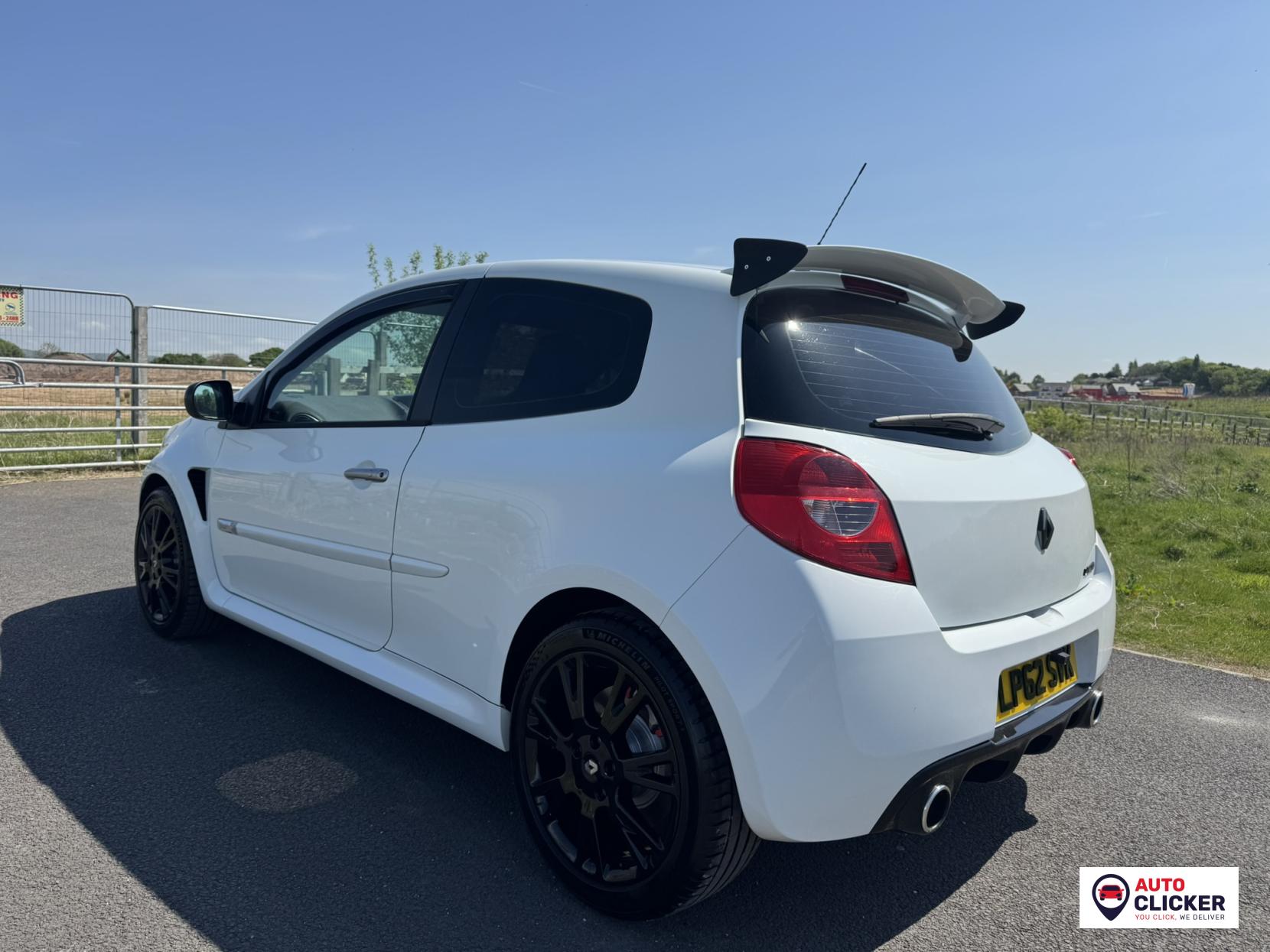 Renault Clio 2.0 Renaultsport Hatchback 3dr Petrol Manual Euro 5 (200 ps)