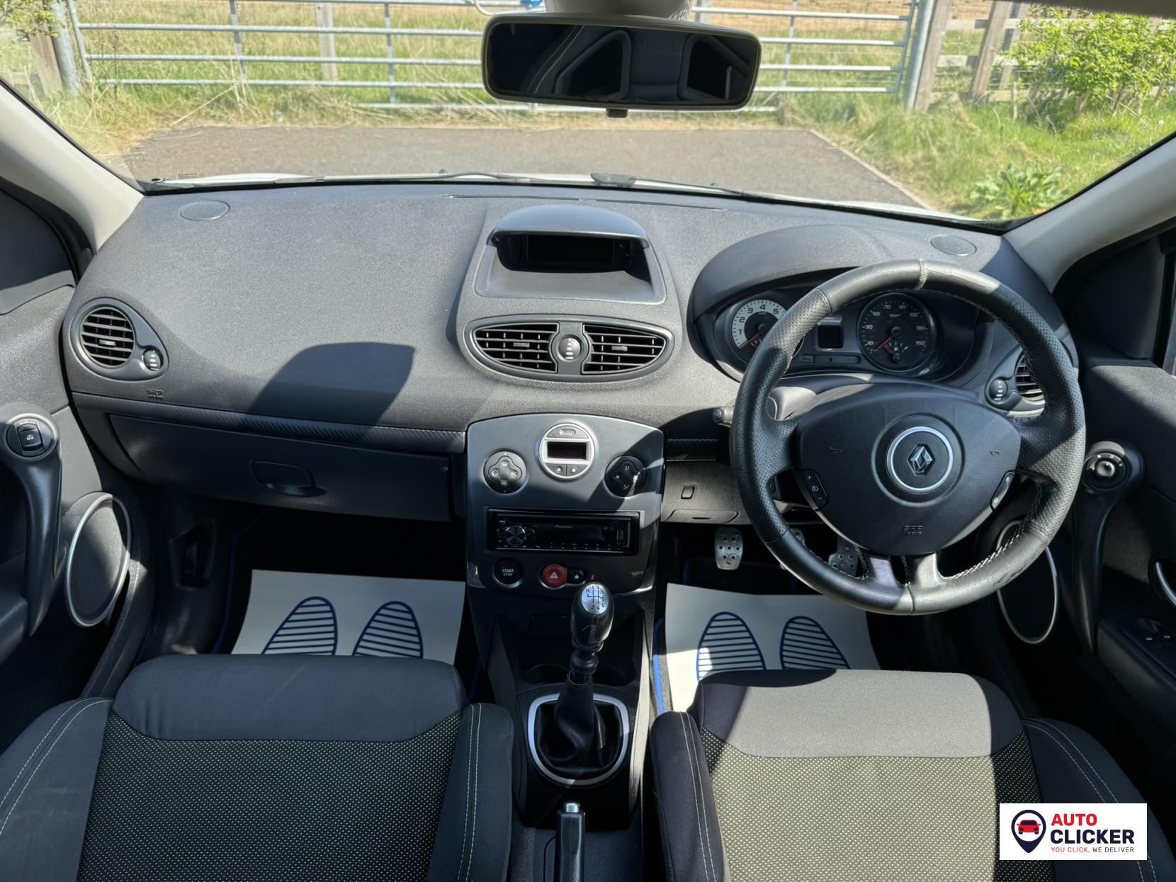 Renault Clio 2.0 Renaultsport Hatchback 3dr Petrol Manual Euro 5 (200 ps)