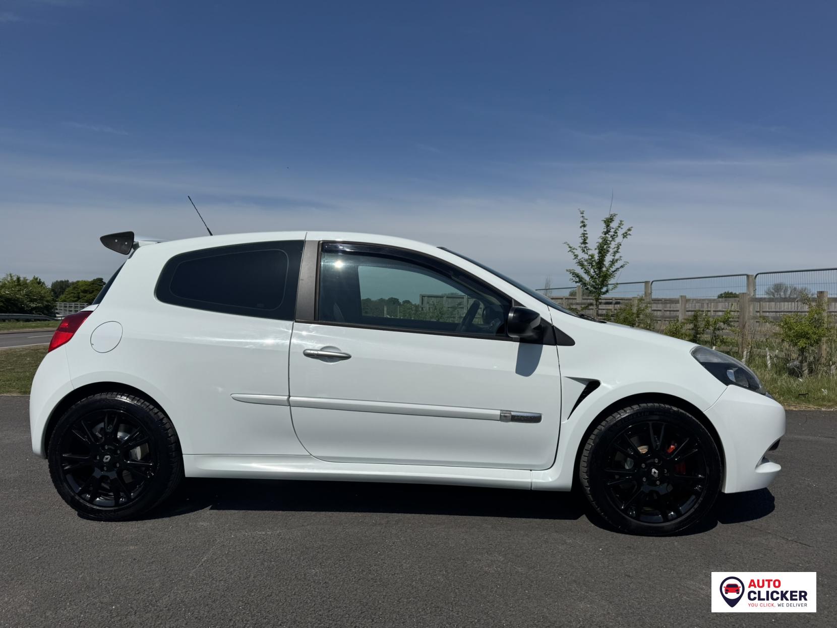 Renault Clio 2.0 Renaultsport Hatchback 3dr Petrol Manual Euro 5 (200 ps)