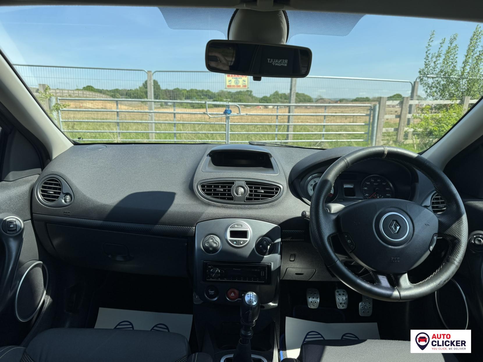 Renault Clio 2.0 Renaultsport Hatchback 3dr Petrol Manual Euro 5 (200 ps)