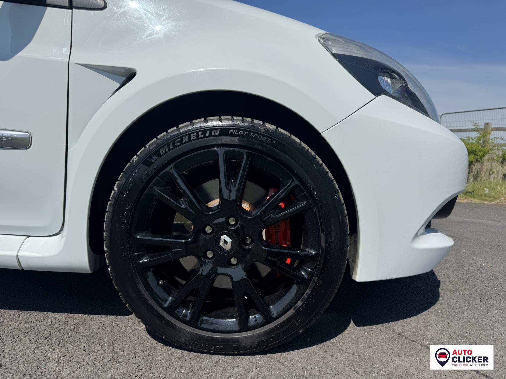Renault Clio 2.0 Renaultsport Hatchback 3dr Petrol Manual Euro 5 (200 ps)