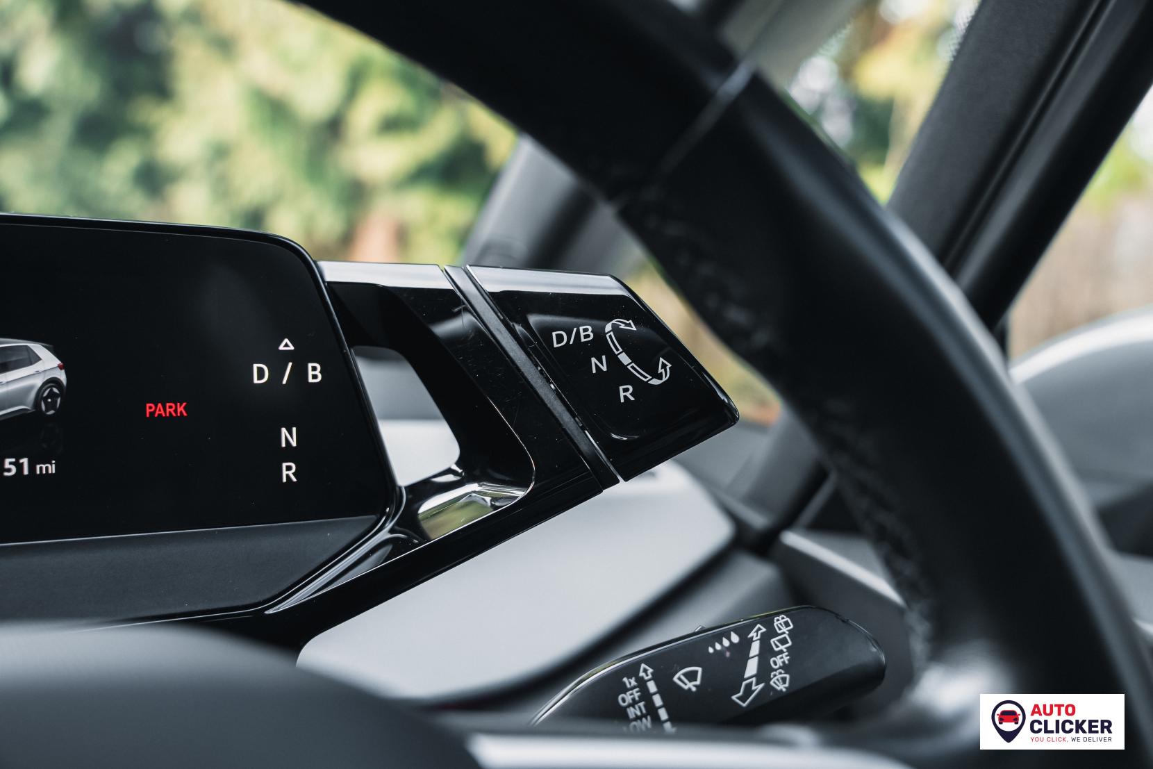 Volkswagen ID.3 Pro Performance 58kWh Family Hatchback 5dr Electric Auto (204 ps)