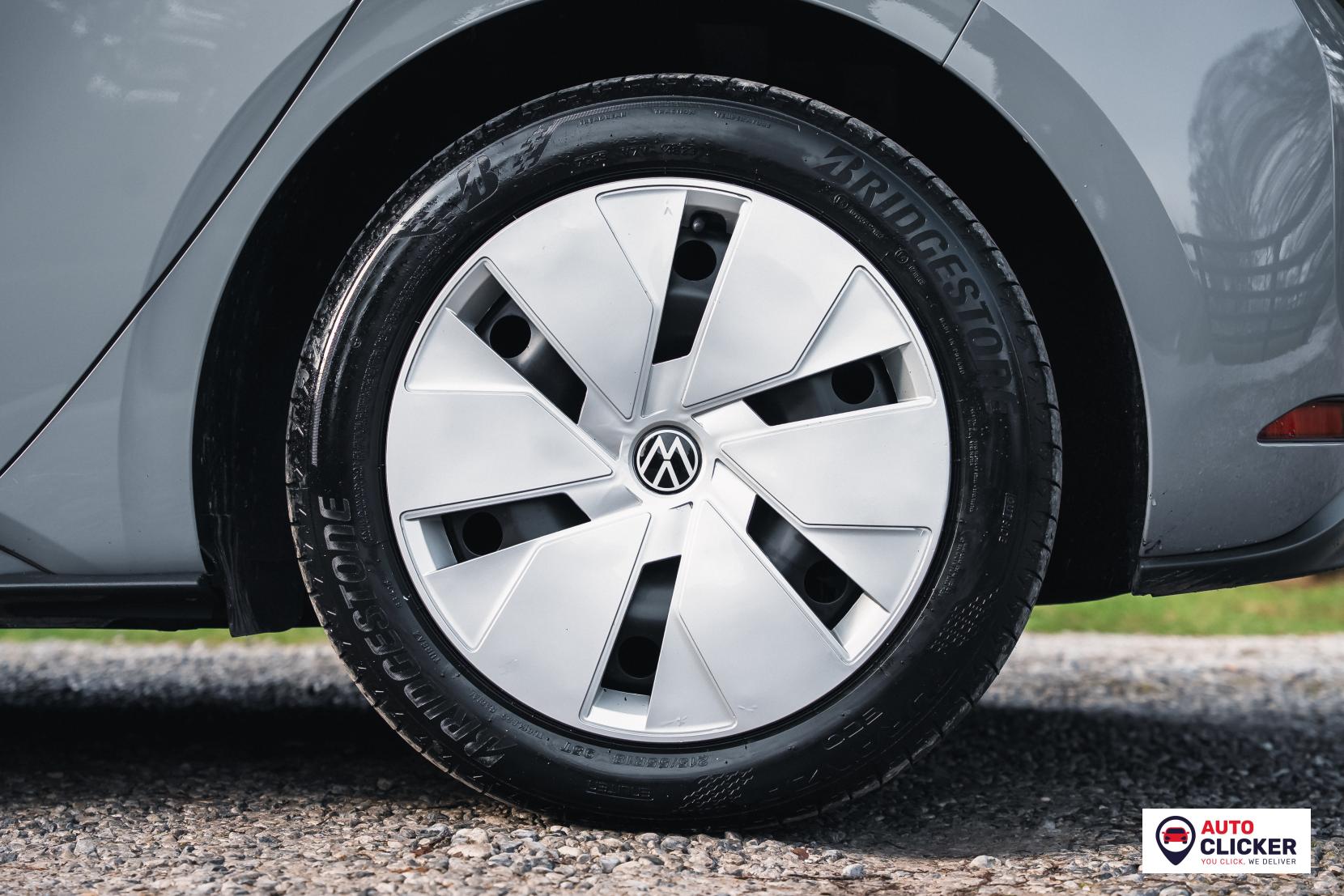 Volkswagen ID.3 Pro Performance 58kWh Family Hatchback 5dr Electric Auto (204 ps)