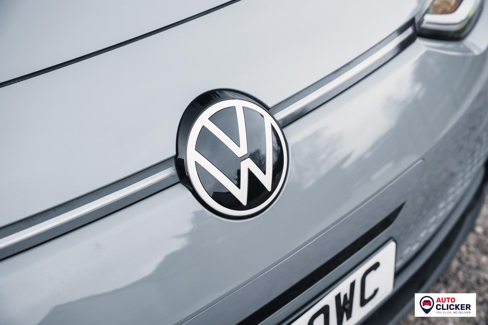 Volkswagen ID.3 Pro Performance 58kWh Family Hatchback 5dr Electric Auto (204 ps)