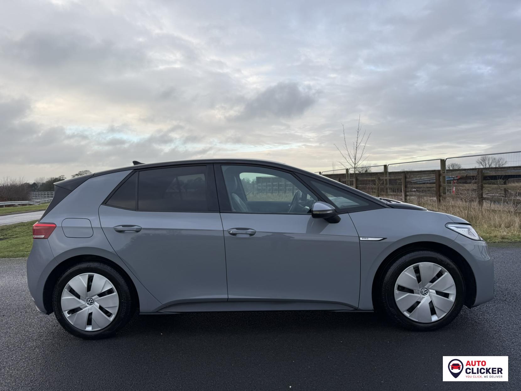 Volkswagen ID.3 Pro Performance 58kWh Family Hatchback 5dr Electric Auto (204 ps)