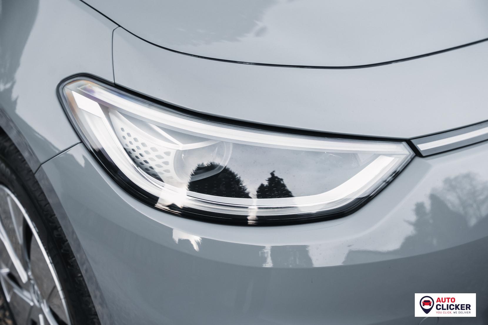 Volkswagen ID.3 Pro Performance 58kWh Family Hatchback 5dr Electric Auto (204 ps)