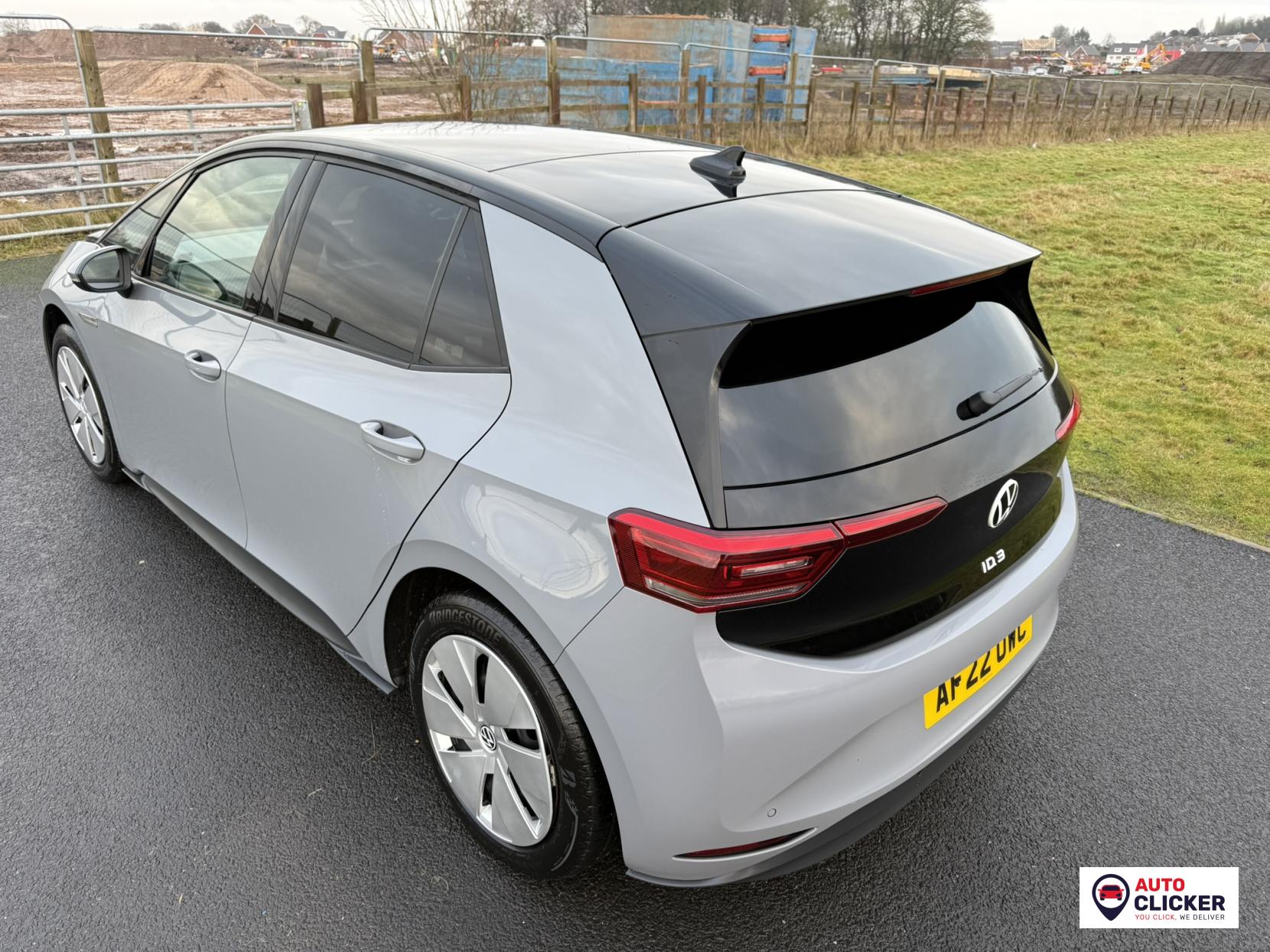 Volkswagen ID.3 Pro Performance 58kWh Family Hatchback 5dr Electric Auto (204 ps)