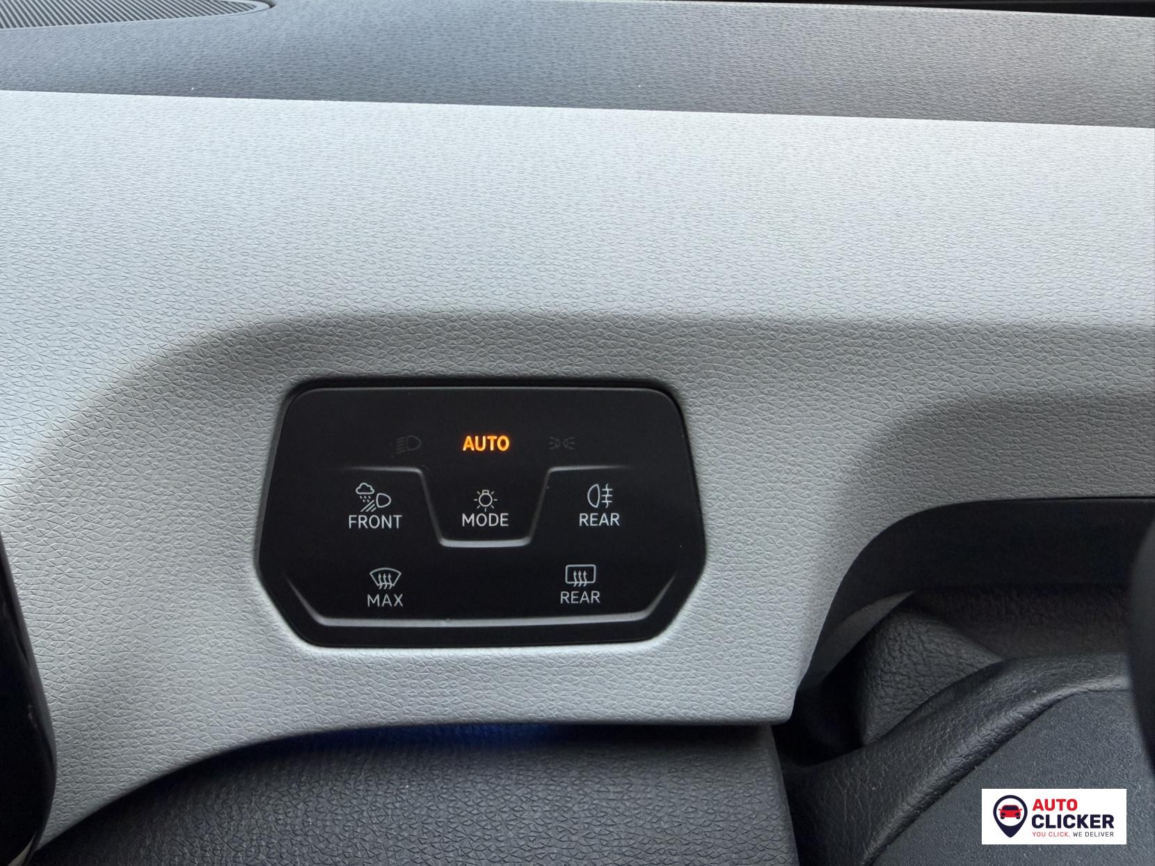 Volkswagen ID.3 Pro Performance 58kWh Family Hatchback 5dr Electric Auto (204 ps)