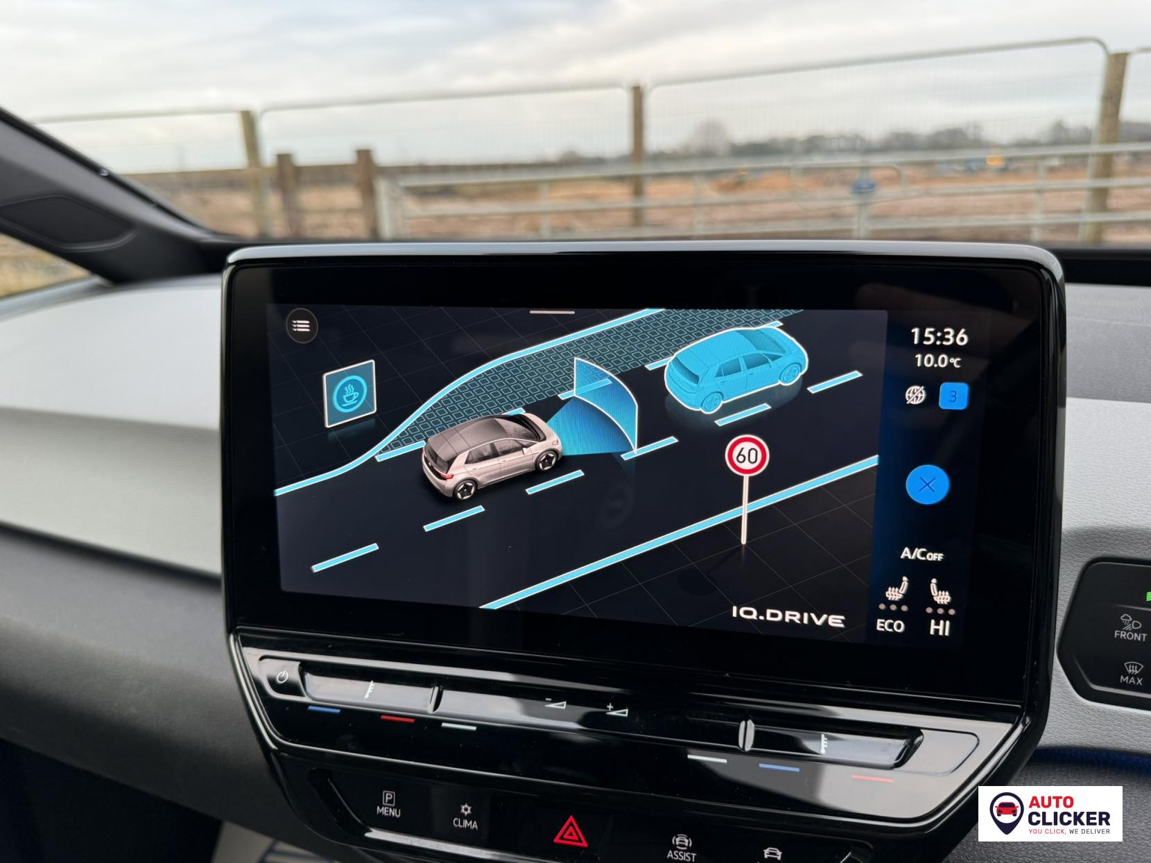 Volkswagen ID.3 Pro Performance 58kWh Family Hatchback 5dr Electric Auto (204 ps)