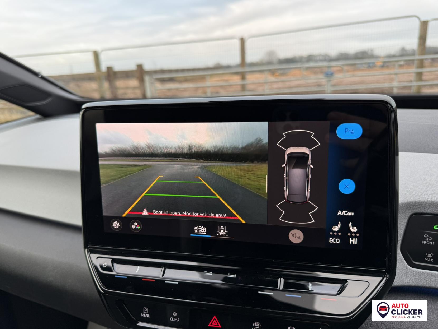 Volkswagen ID.3 Pro Performance 58kWh Family Hatchback 5dr Electric Auto (204 ps)