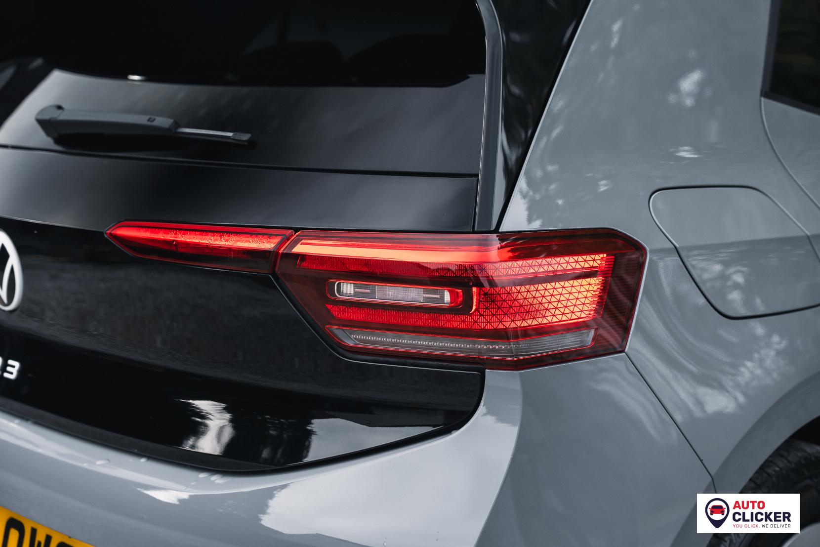 Volkswagen ID.3 Pro Performance 58kWh Family Hatchback 5dr Electric Auto (204 ps)