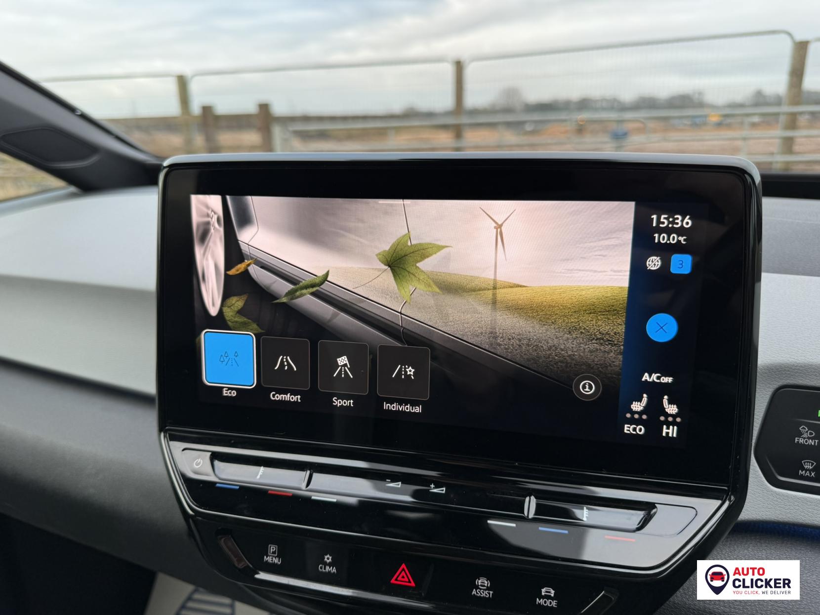 Volkswagen ID.3 Pro Performance 58kWh Family Hatchback 5dr Electric Auto (204 ps)