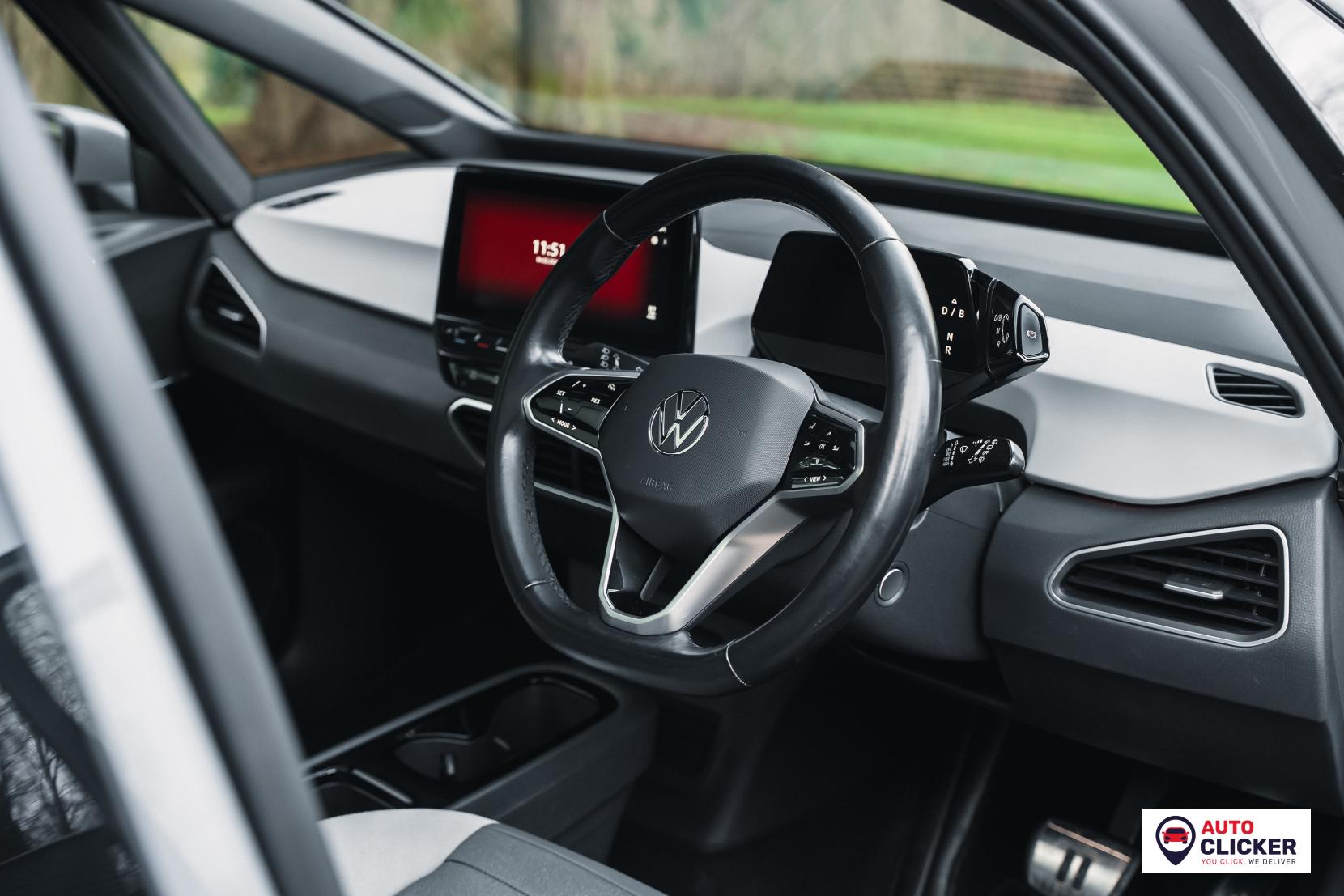 Volkswagen ID.3 Pro Performance 58kWh Family Hatchback 5dr Electric Auto (204 ps)