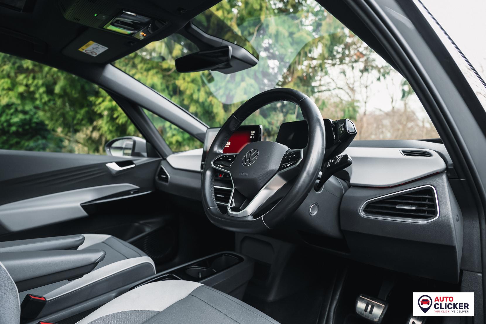 Volkswagen ID.3 Pro Performance 58kWh Family Hatchback 5dr Electric Auto (204 ps)