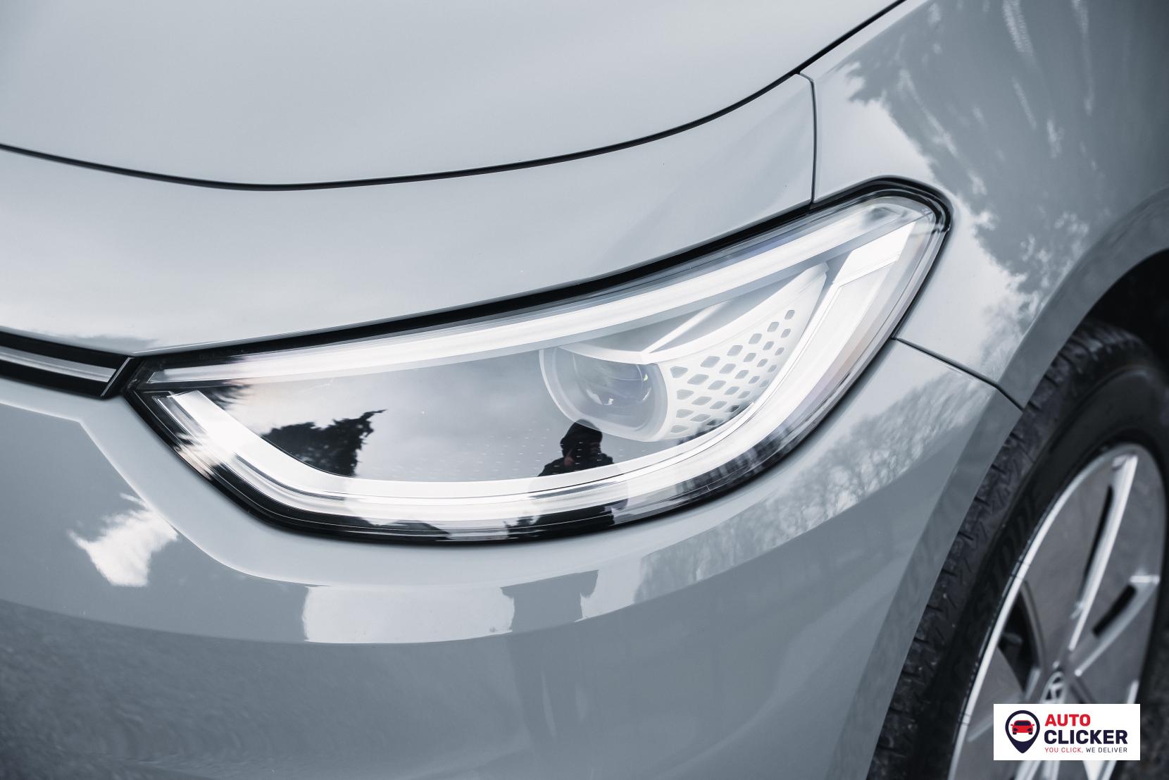 Volkswagen ID.3 Pro Performance 58kWh Family Hatchback 5dr Electric Auto (204 ps)