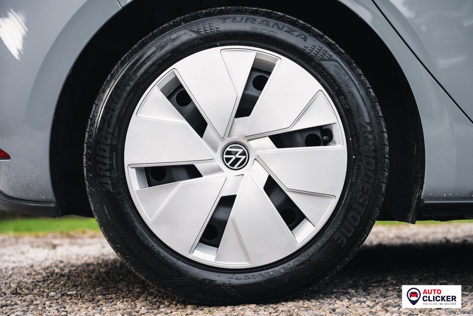 Volkswagen ID.3 Pro Performance 58kWh Family Hatchback 5dr Electric Auto (204 ps)