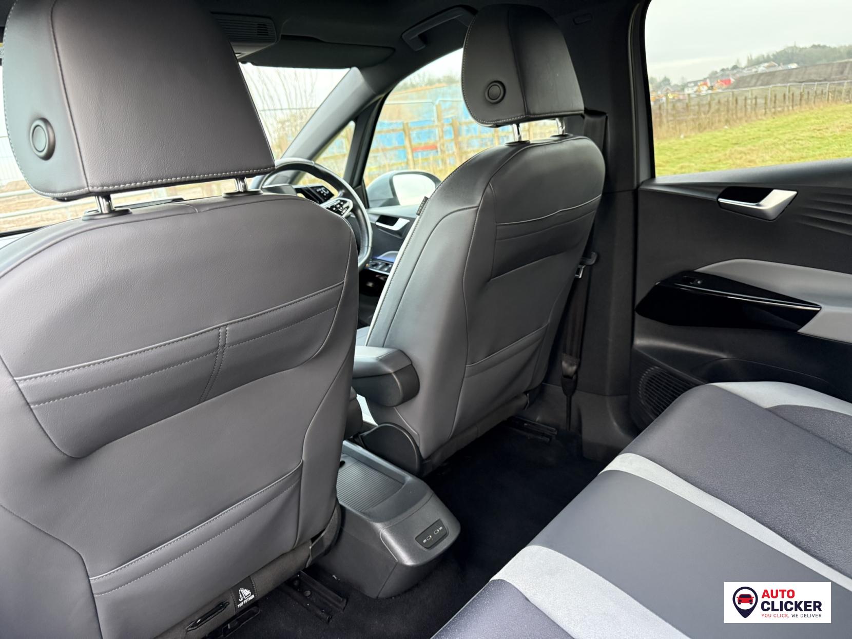 Volkswagen ID.3 Pro Performance 58kWh Family Hatchback 5dr Electric Auto (204 ps)