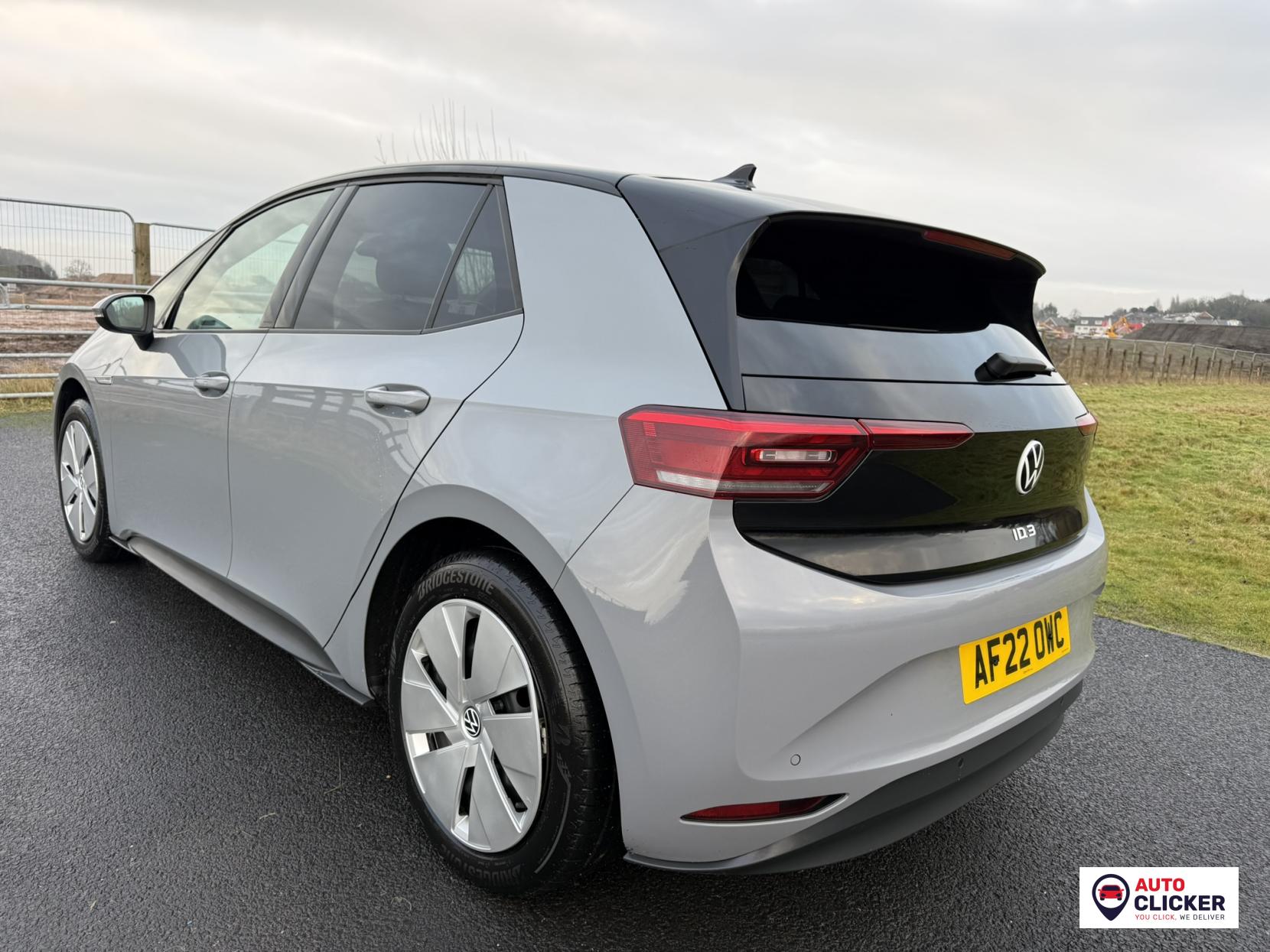 Volkswagen ID.3 Pro Performance 58kWh Family Hatchback 5dr Electric Auto (204 ps)