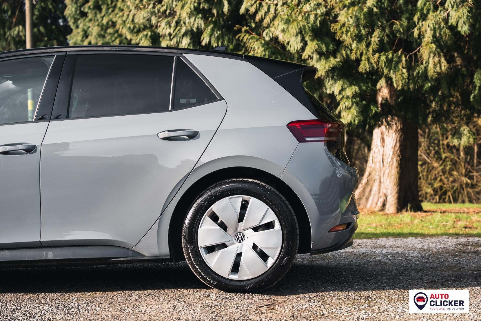 Volkswagen ID.3 Pro Performance 58kWh Family Hatchback 5dr Electric Auto (204 ps)