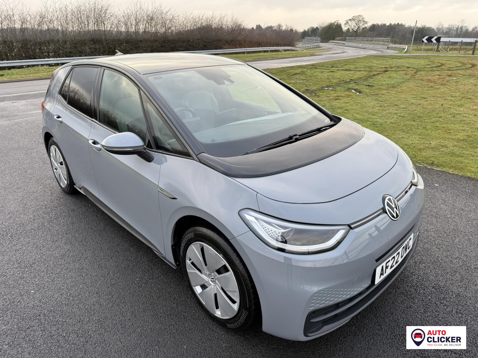 Volkswagen ID.3 Pro Performance 58kWh Family Hatchback 5dr Electric Auto (204 ps)
