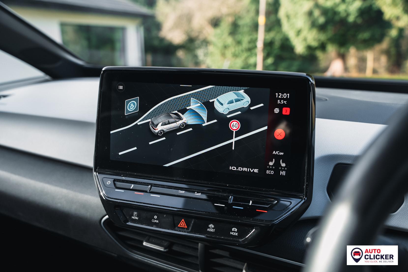 Volkswagen ID.3 Pro Performance 58kWh Family Hatchback 5dr Electric Auto (204 ps)